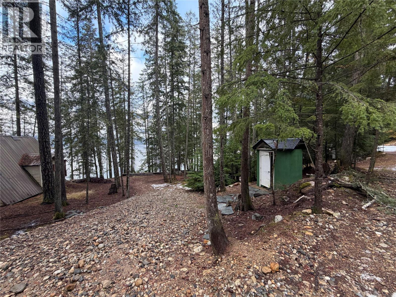 8700 Mabel Lake Road Property Photo 19