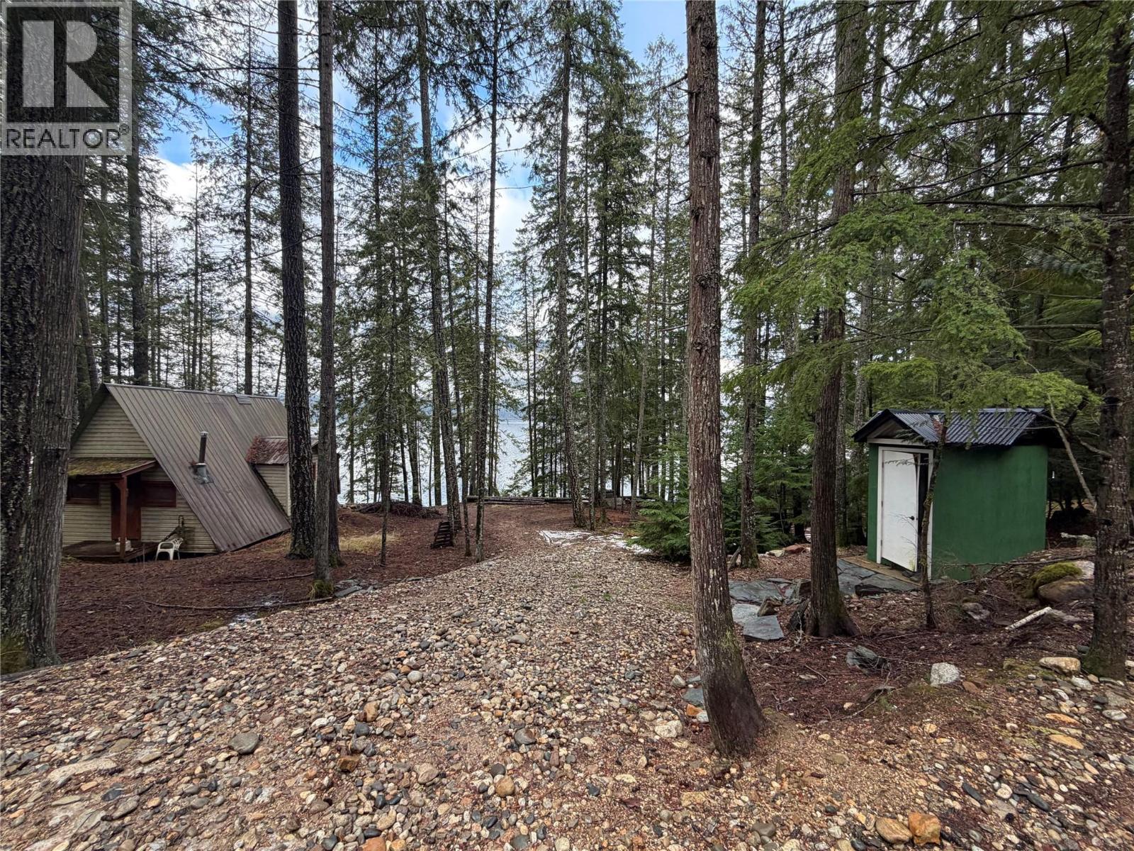 8700 Mabel Lake Road Property Photo 20