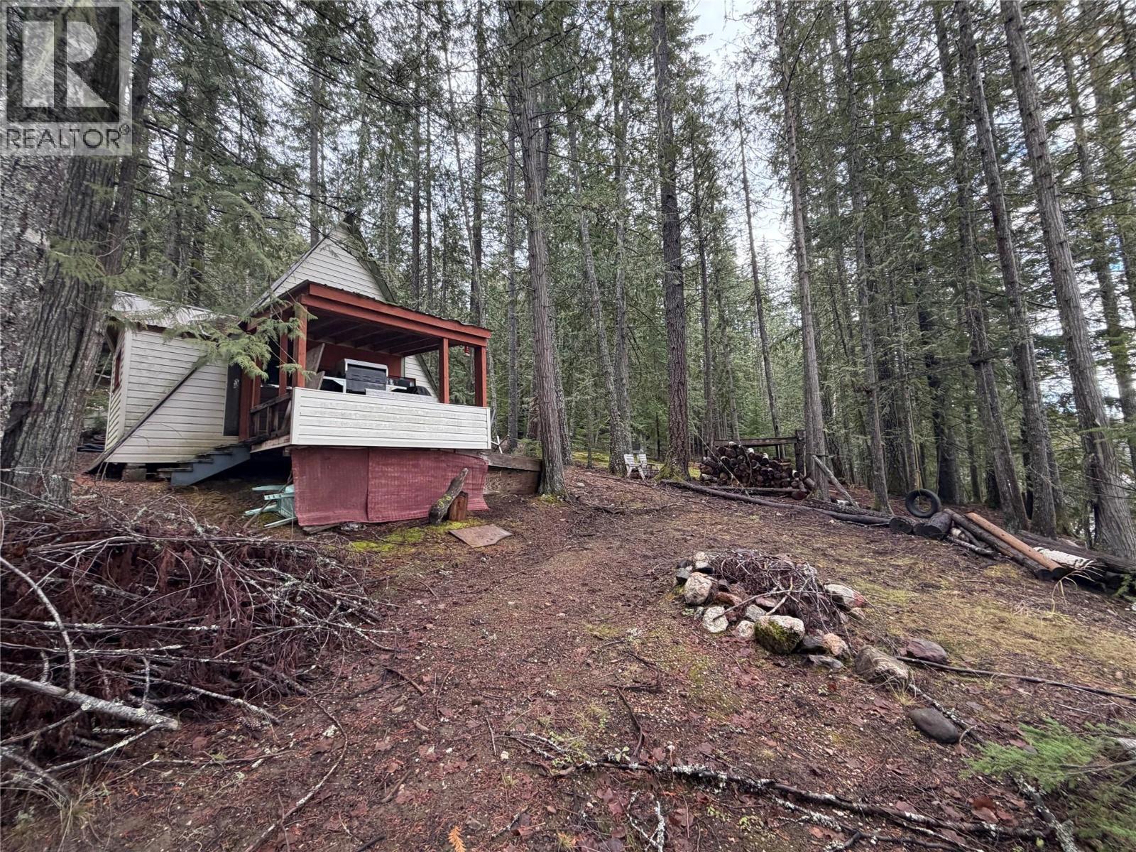 8700 Mabel Lake Road Property Photo 27