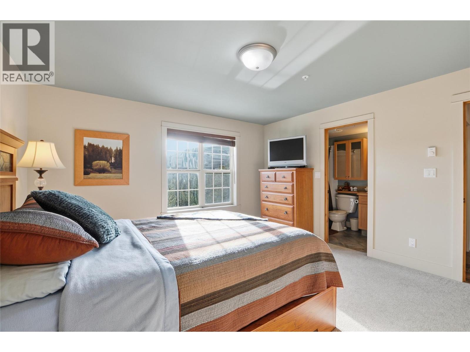 101 Clearview Crescent Unit# 2 Property Photo 15