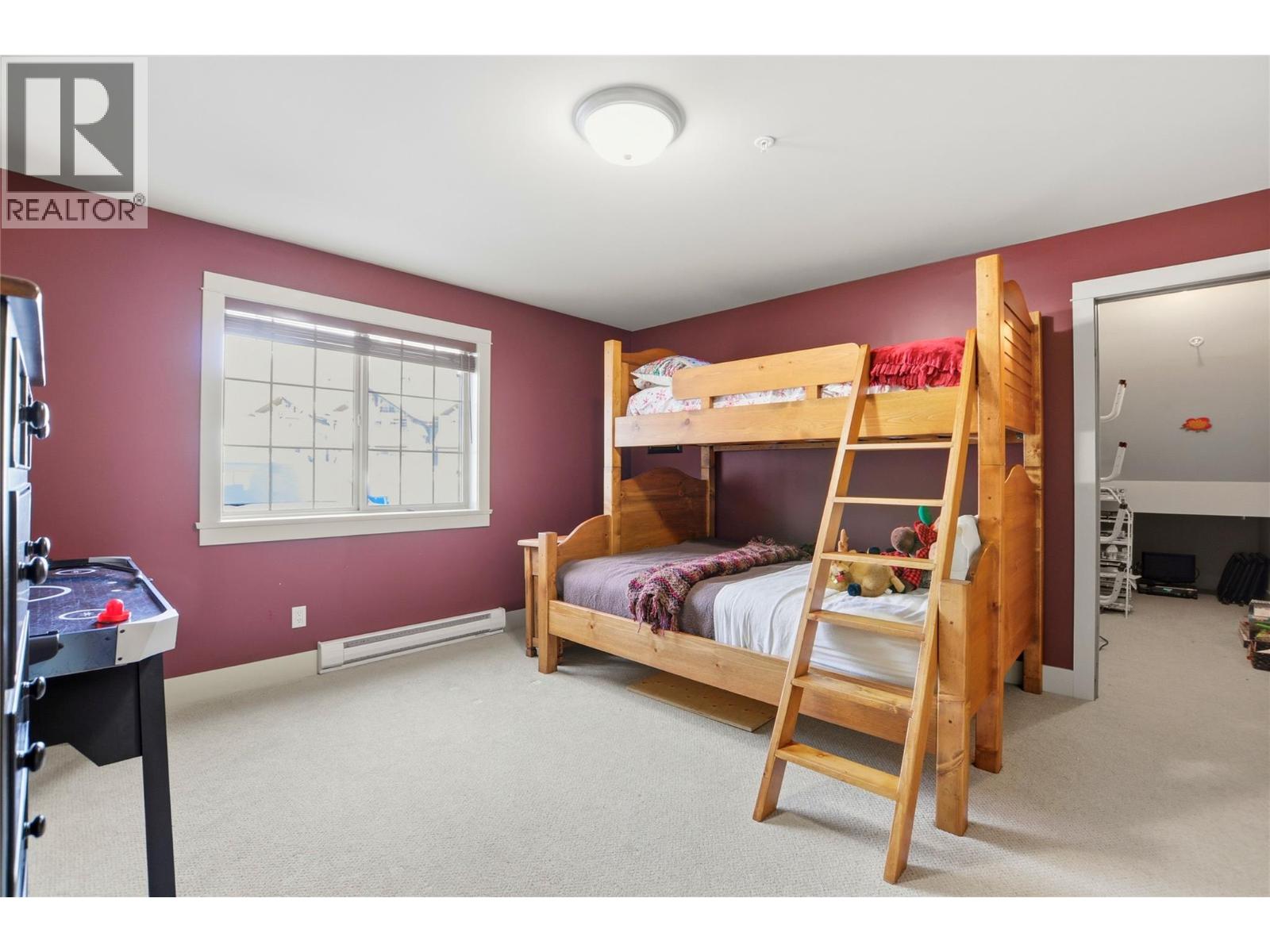 101 Clearview Crescent Unit# 2 Property Photo 16