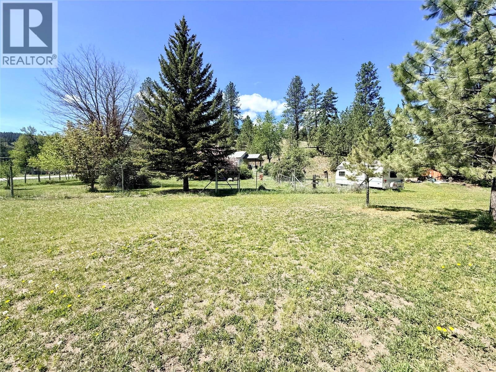 822 Belfort Road Property Photo 6