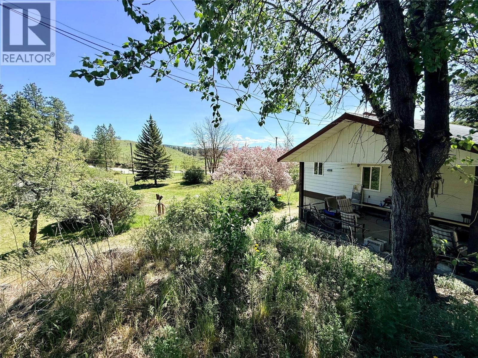 822 Belfort Road Property Photo 8