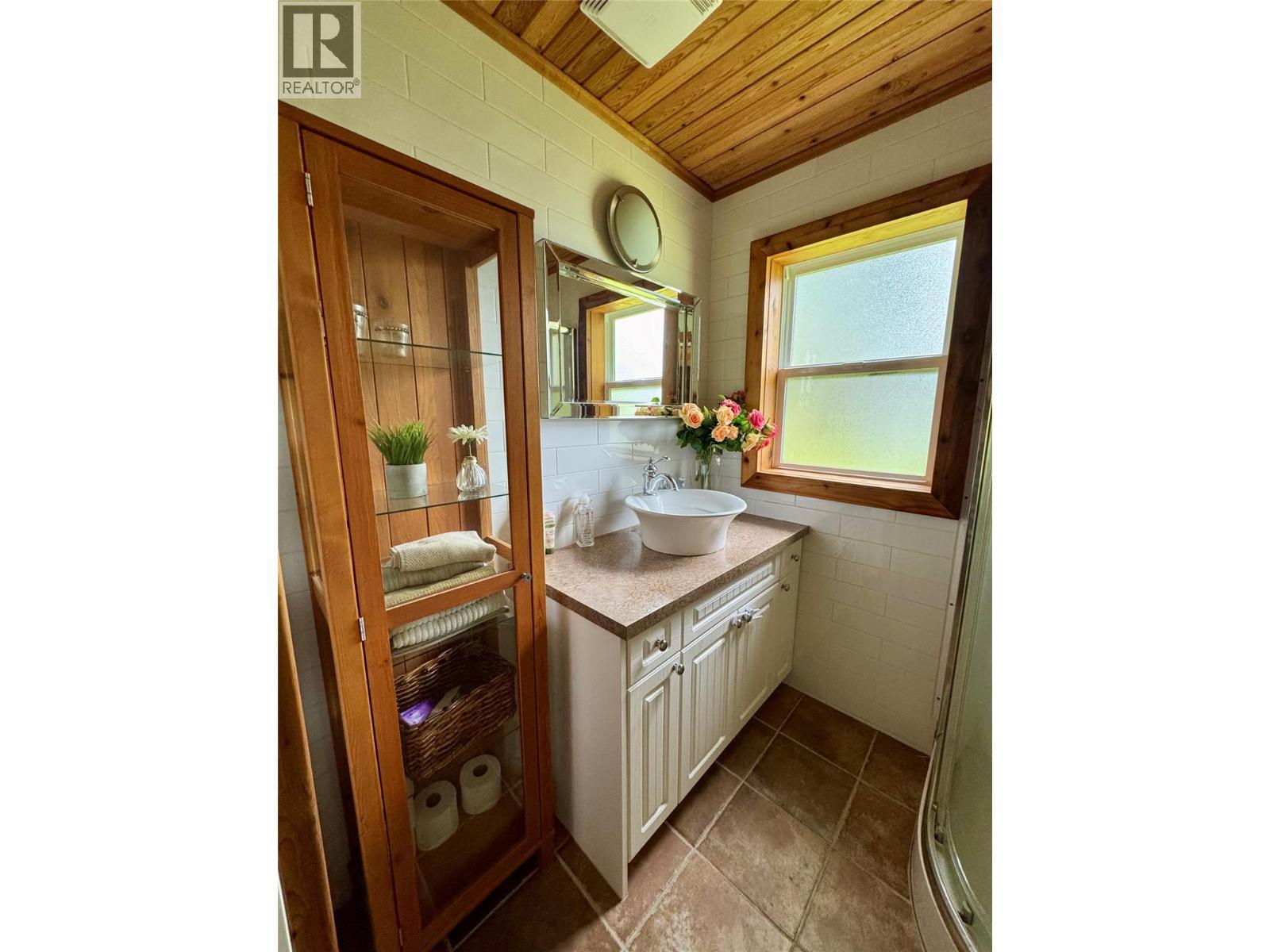 Lot 4 Pete Martin Bay Property Photo 14