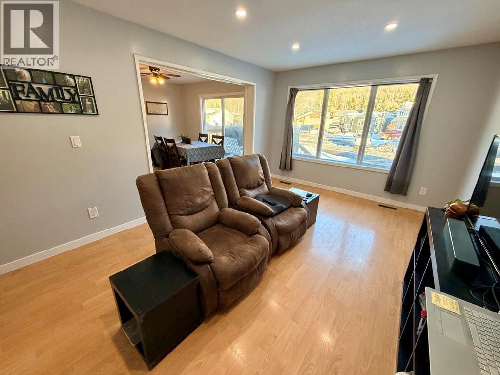 151 Wolverine Avenue Property Photo 7