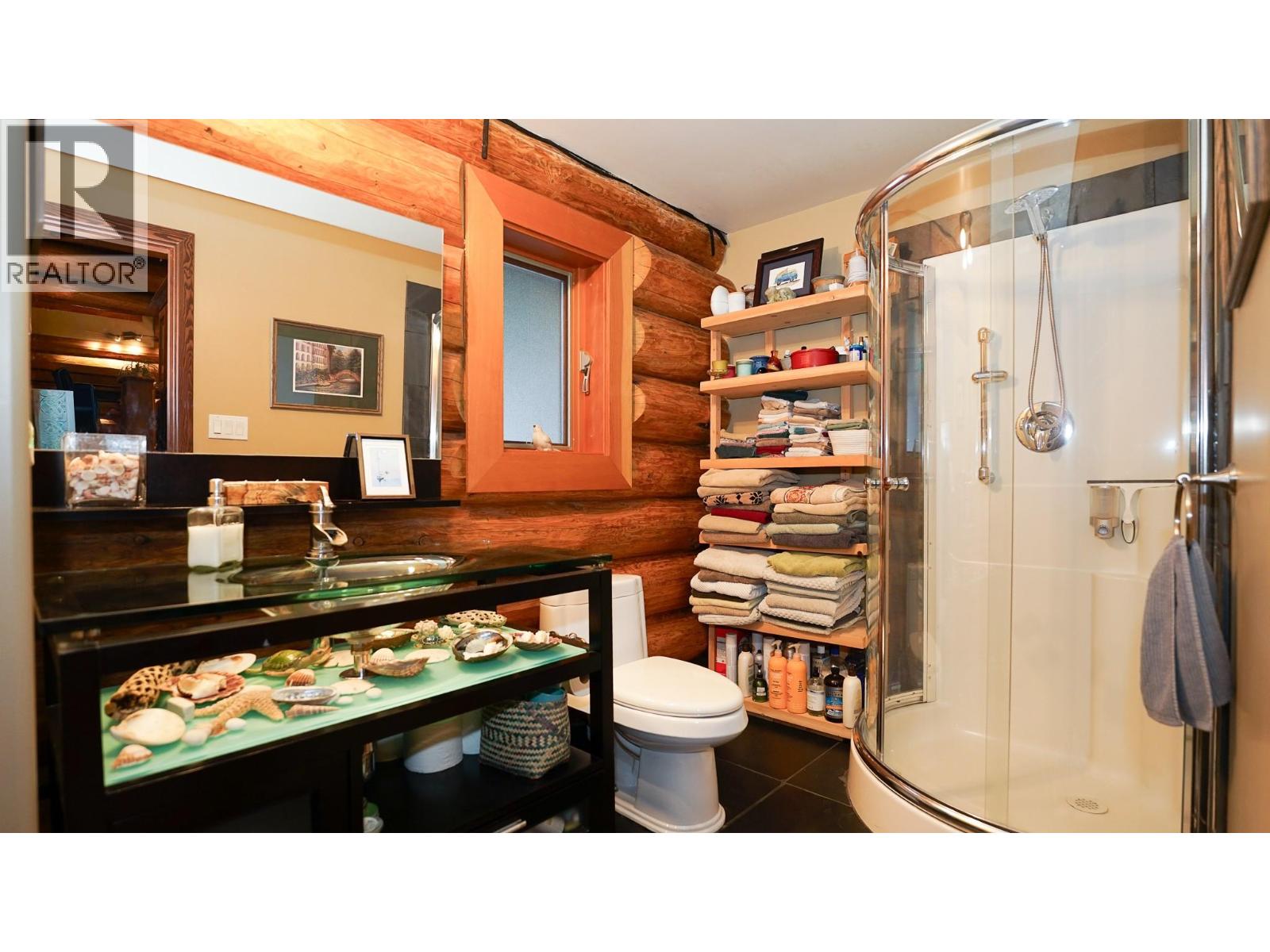 5464 Agate Bay Road Property Photo 11