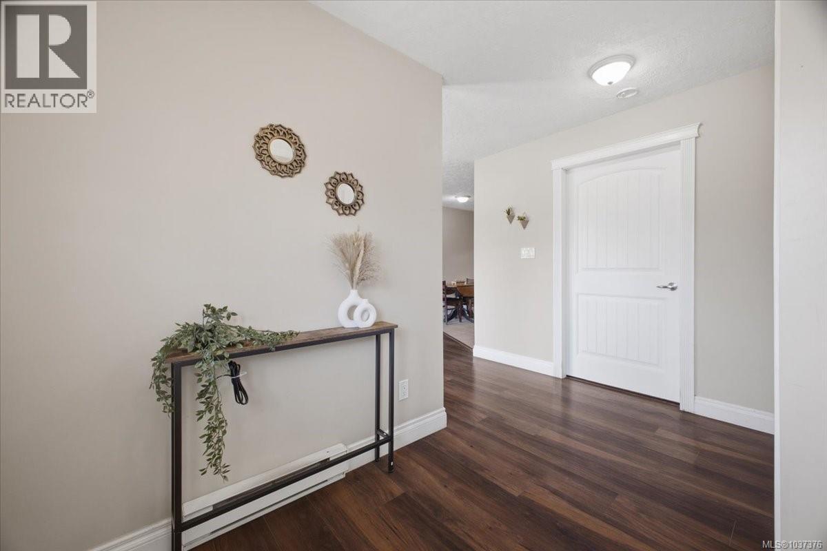 101 2510 Alexander St Property Photo 7
