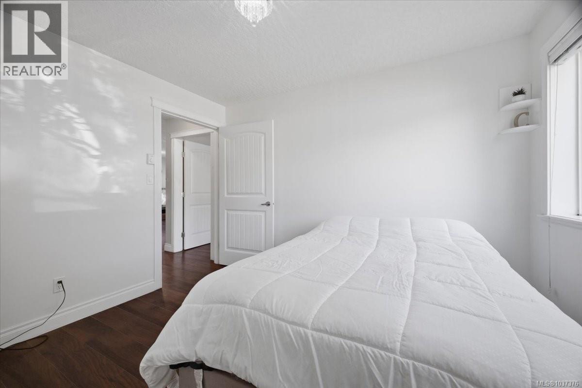 101 2510 Alexander St Property Photo 22