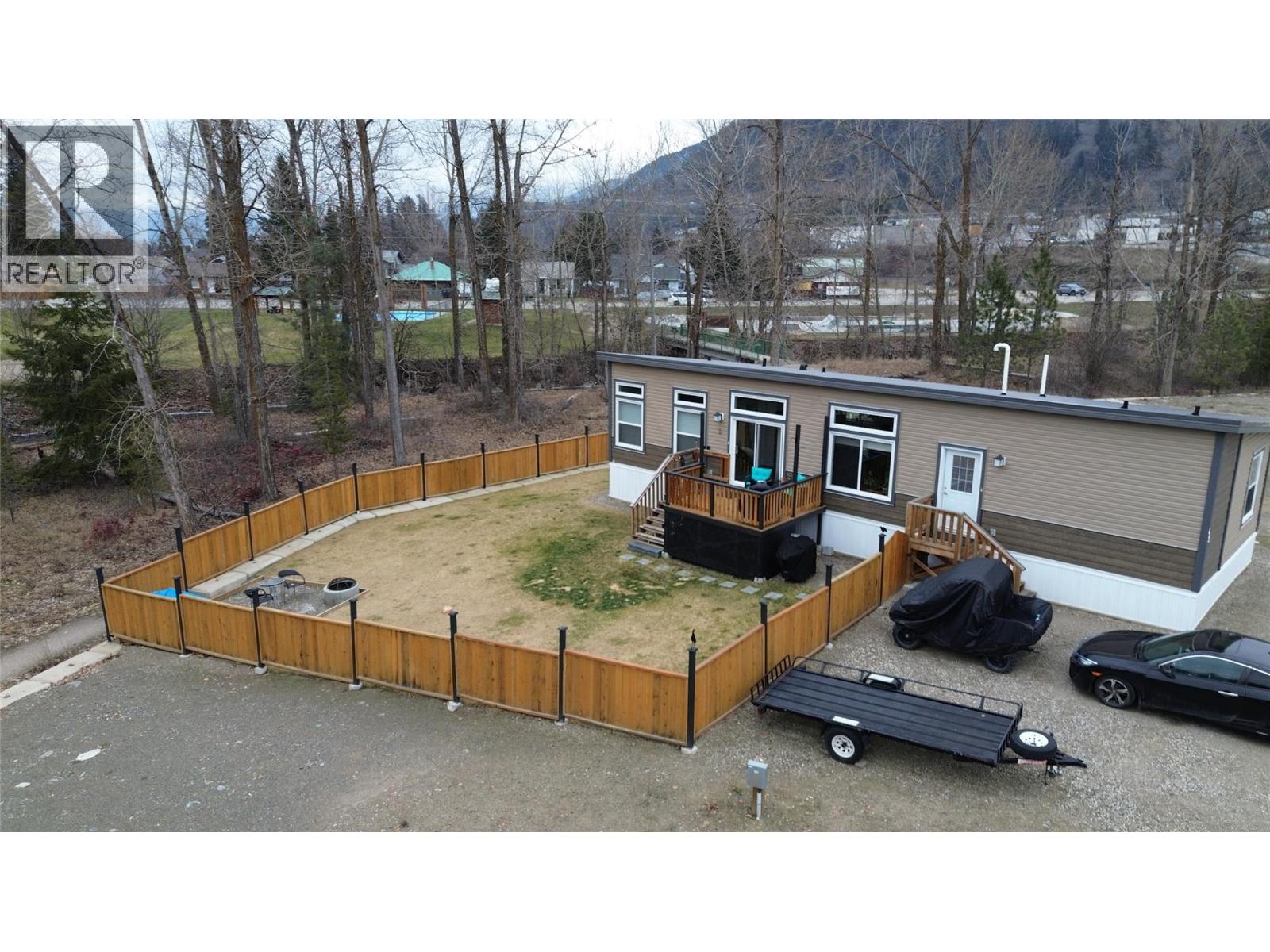 235 Aylmer Road Unit# 49 Lot# 49 Property Photo 12