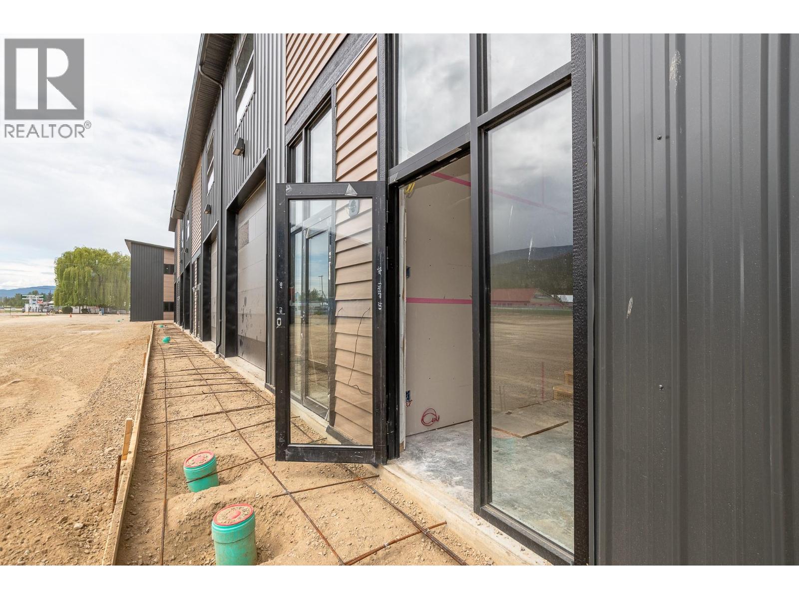1002 Seed Frontage Road Unit# 10 Lot# Psl 10 Property Photo 4
