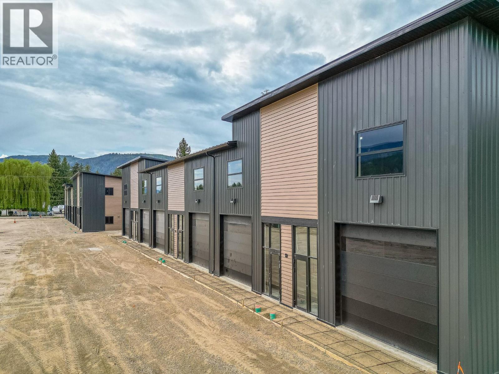 1002 Seed Frontage Road Unit# 10 Lot# Psl 10 Property Photo 6