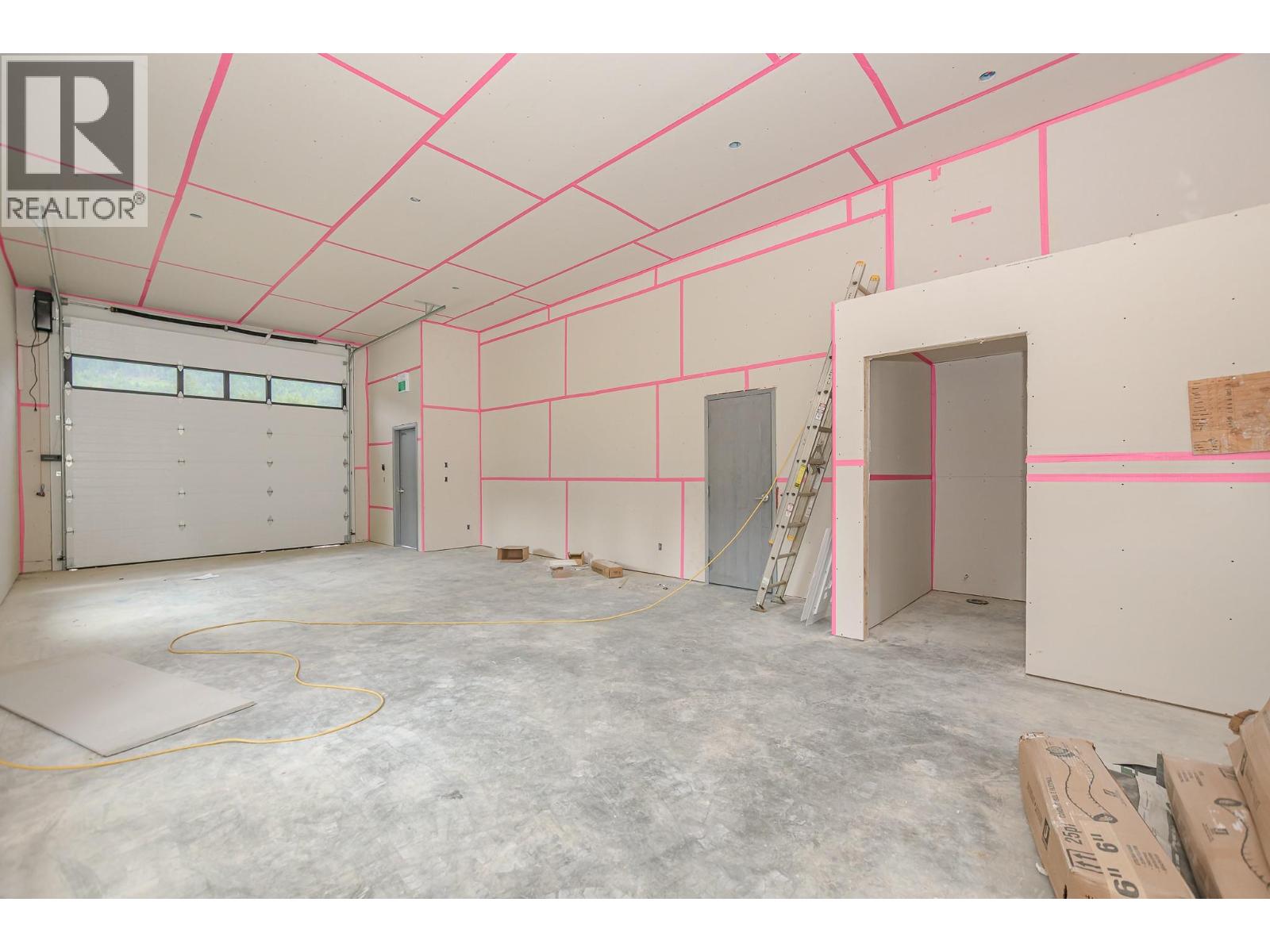 1002 Seed Frontage Road Unit# 10 Lot# Psl 10 Property Photo 38