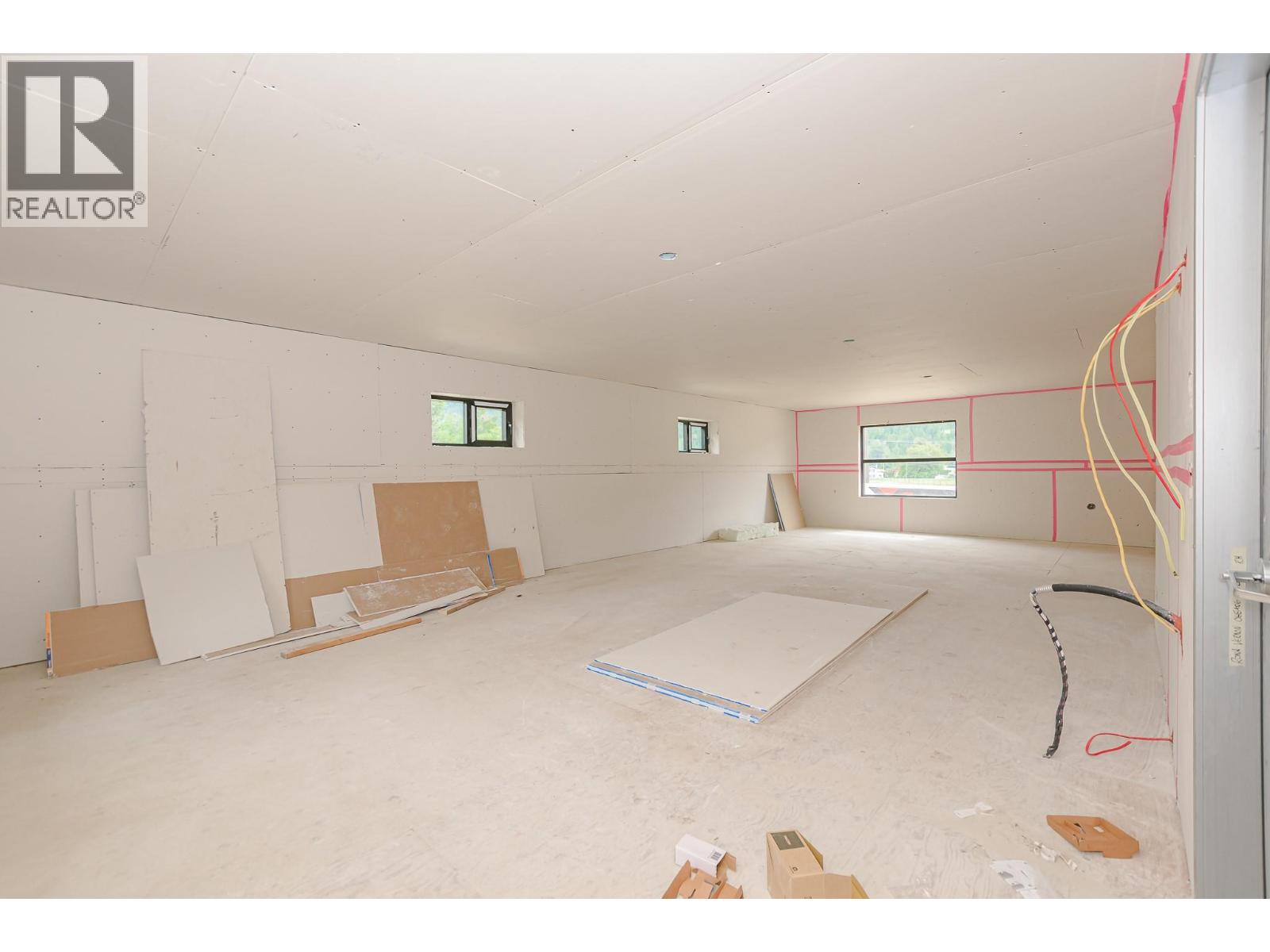 1002 Seed Frontage Road Unit# 10 Lot# Psl 10 Property Photo 41