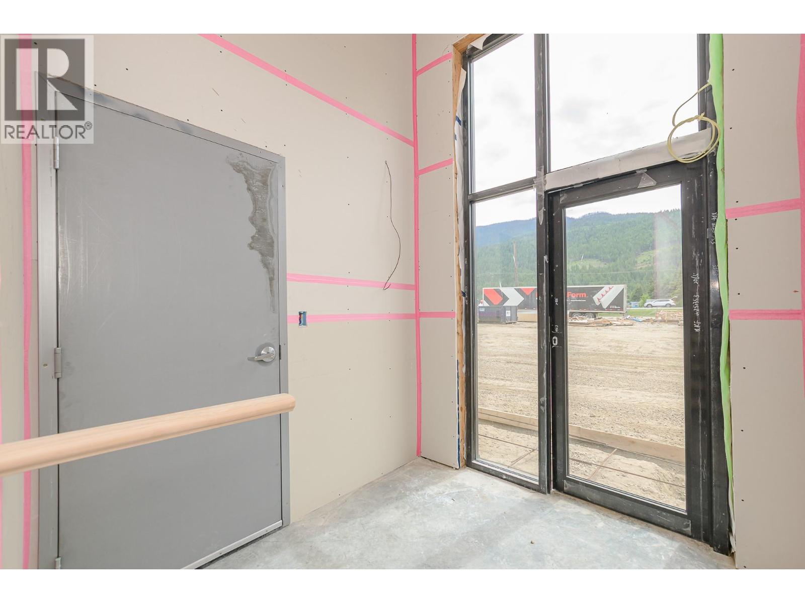 1002 Seed Frontage Road Unit# 10 Lot# Psl 10 Property Photo 44