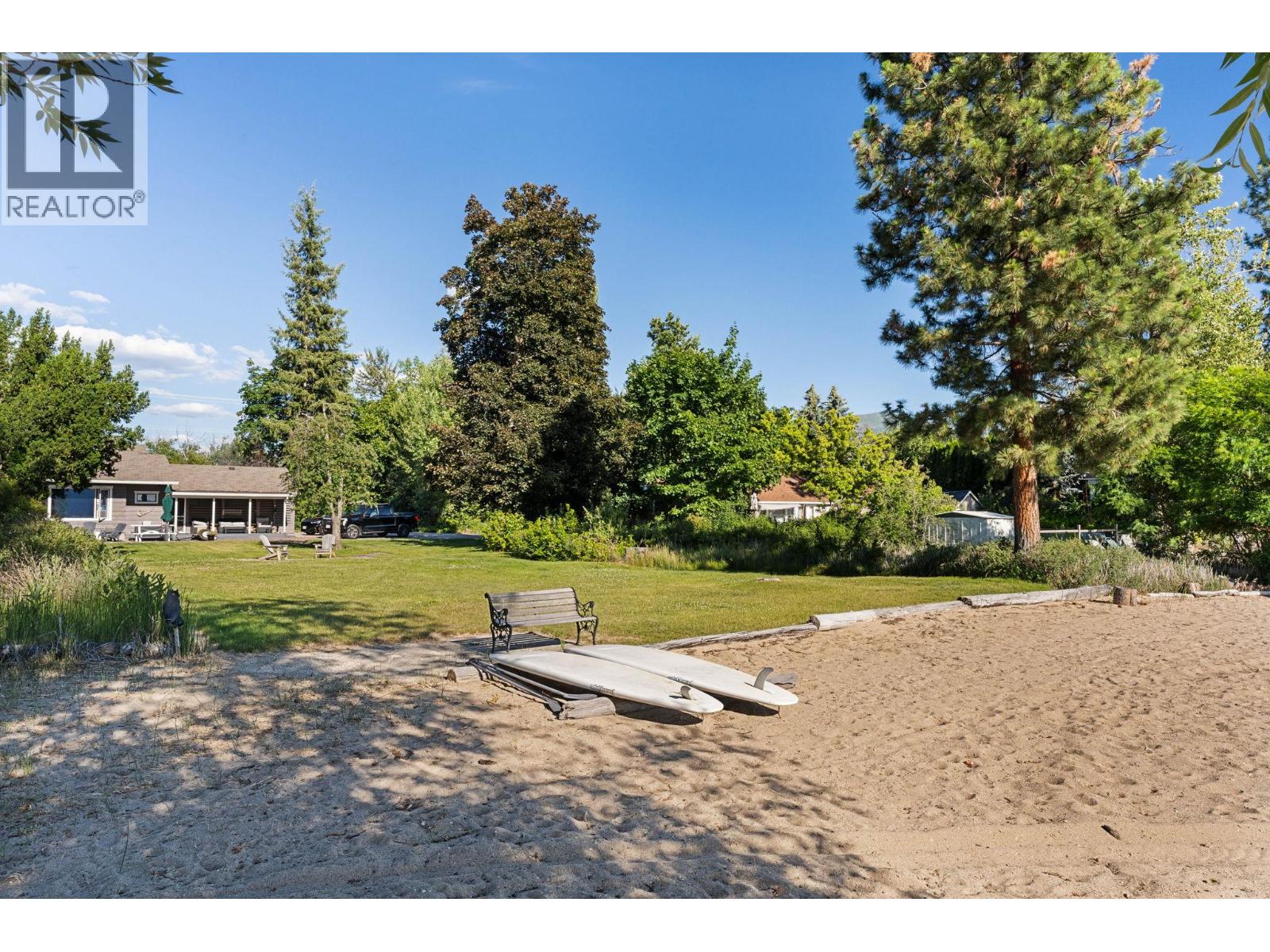 4164 Lakeshore Road Property Photo 8