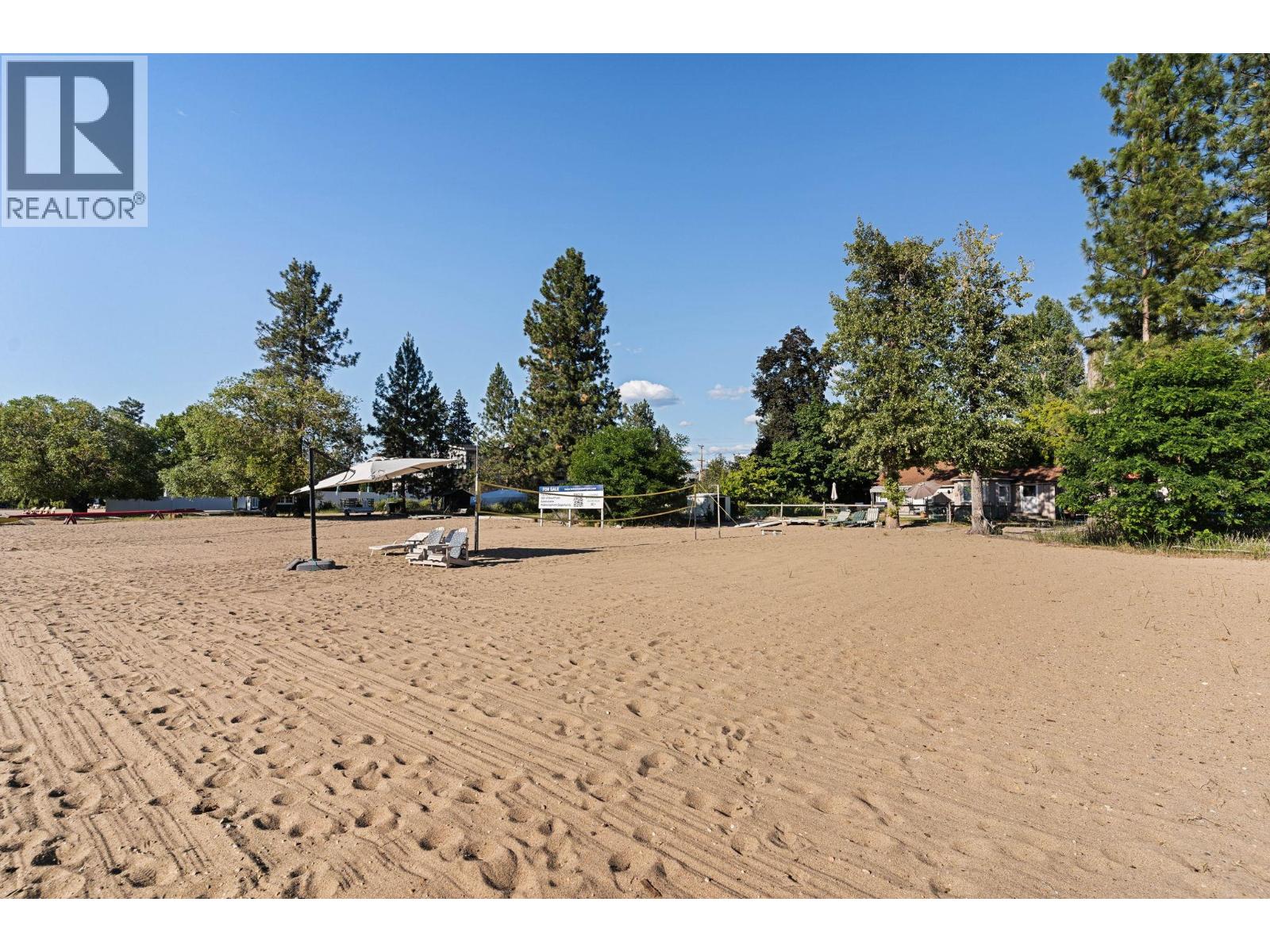 4164 Lakeshore Road Property Photo 12