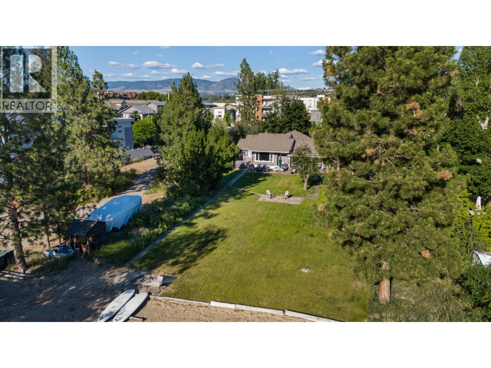 4164 Lakeshore Road Property Photo 24