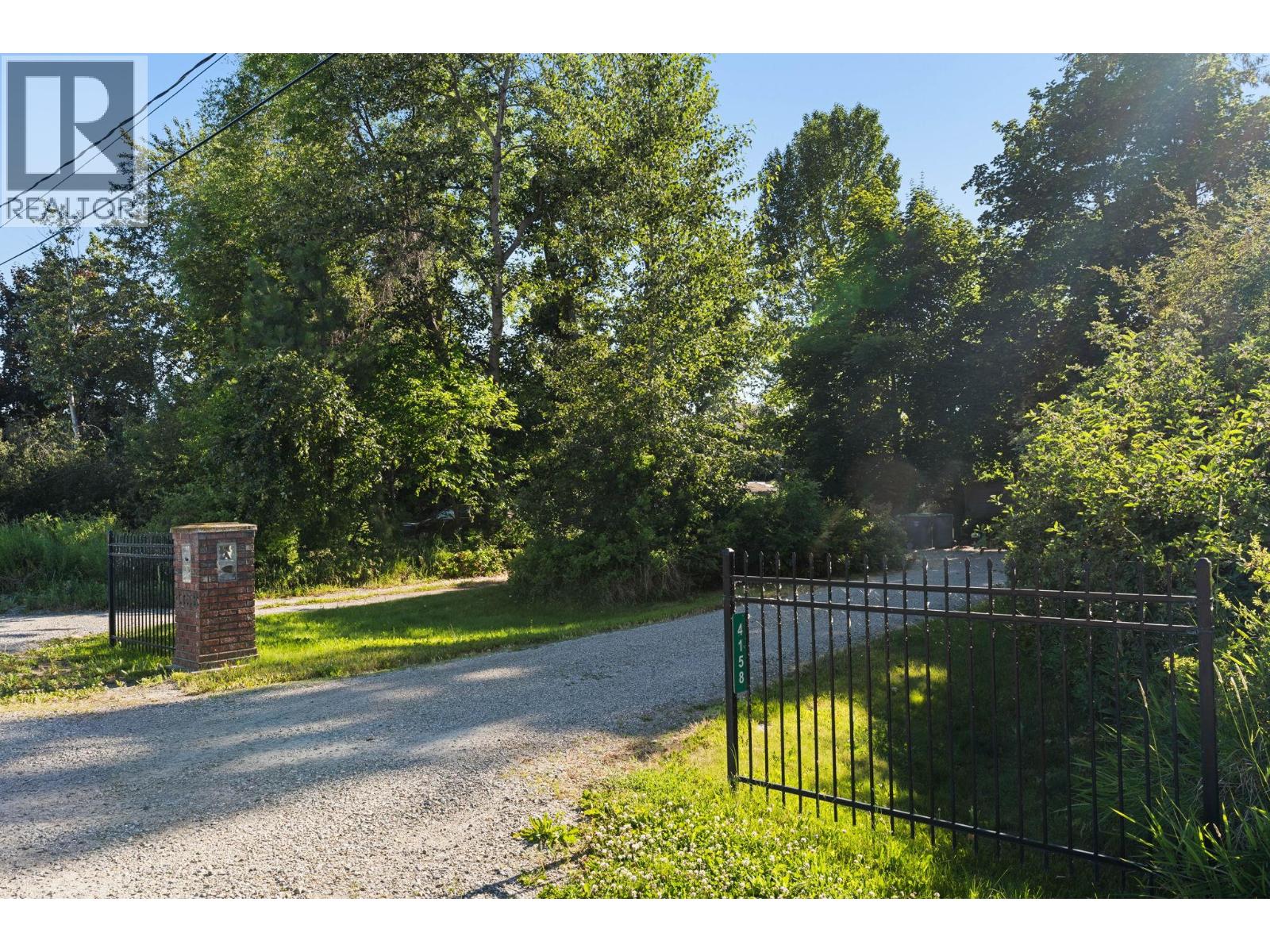 4158 Lakeshore Road Property Photo 6