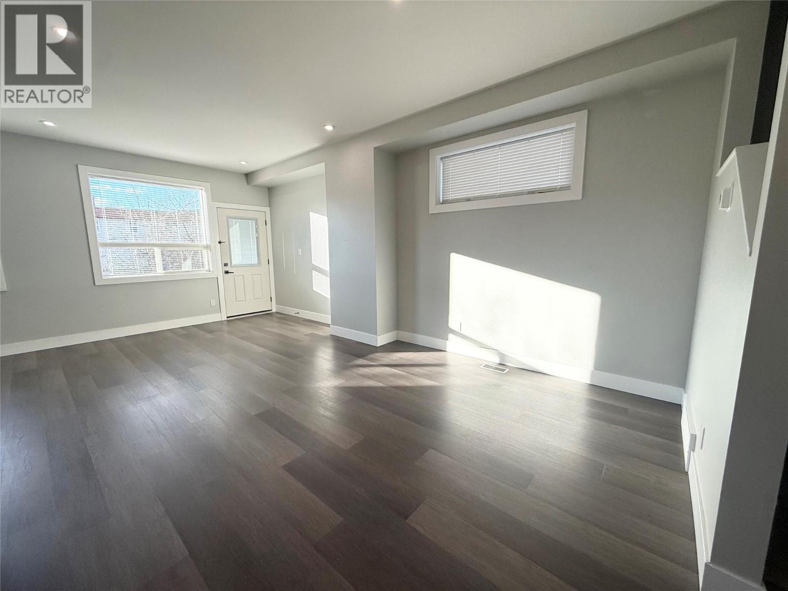 1611 Phillips Street Property Photo 8