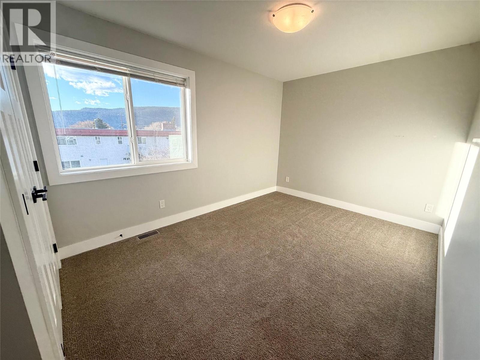 1611 Phillips Street Property Photo 17