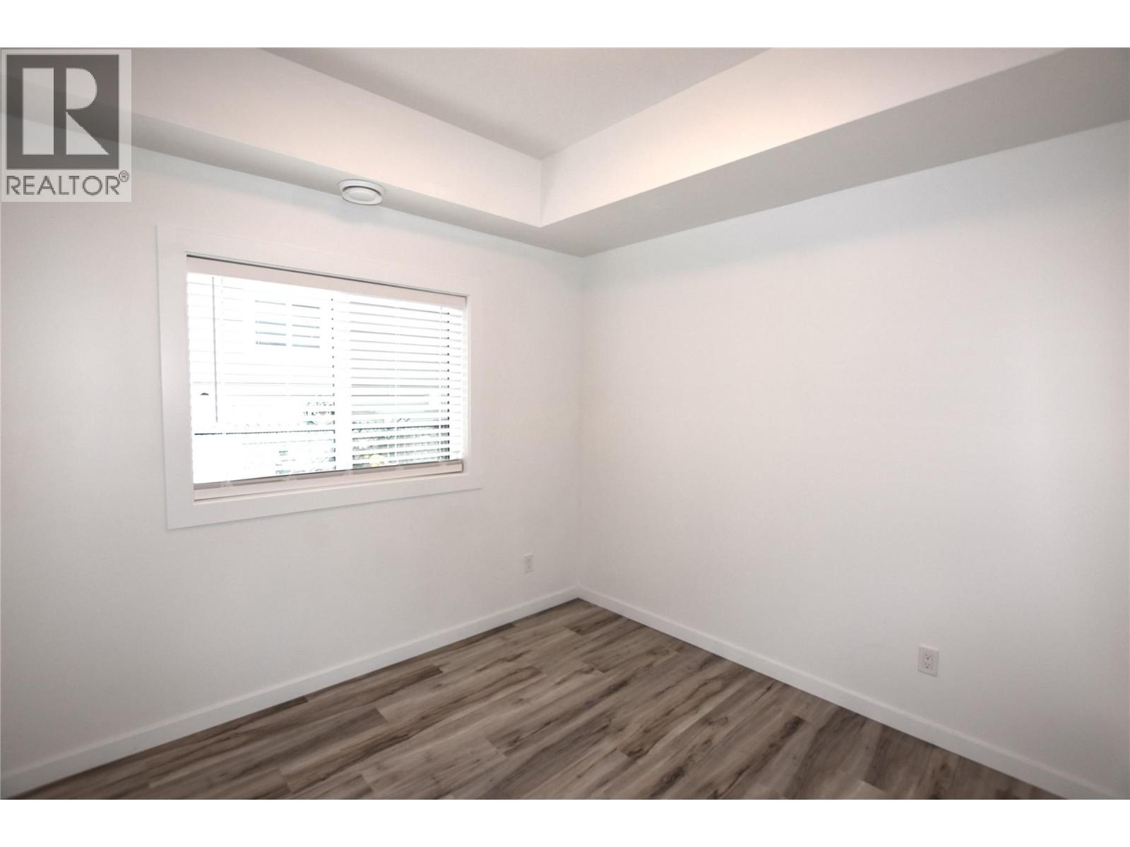 592 Nighthawk Avenue Property Photo 23