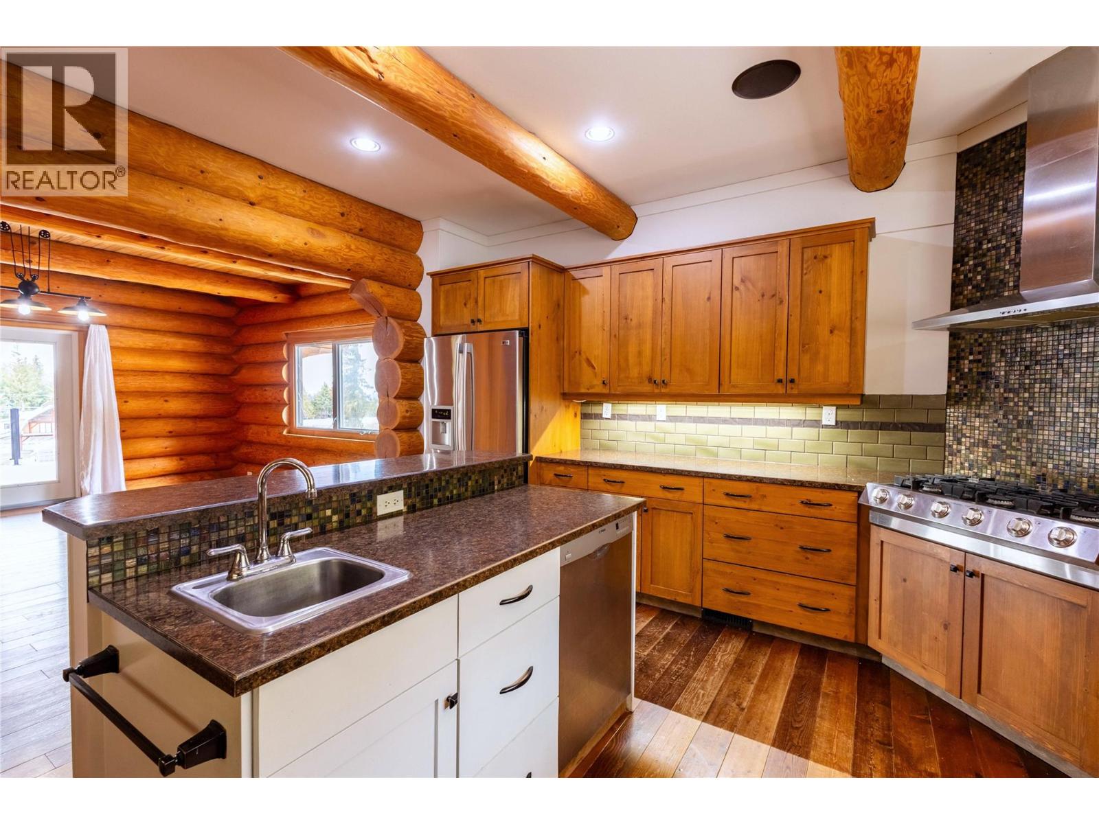 475 Bluenose Road Property Photo 35