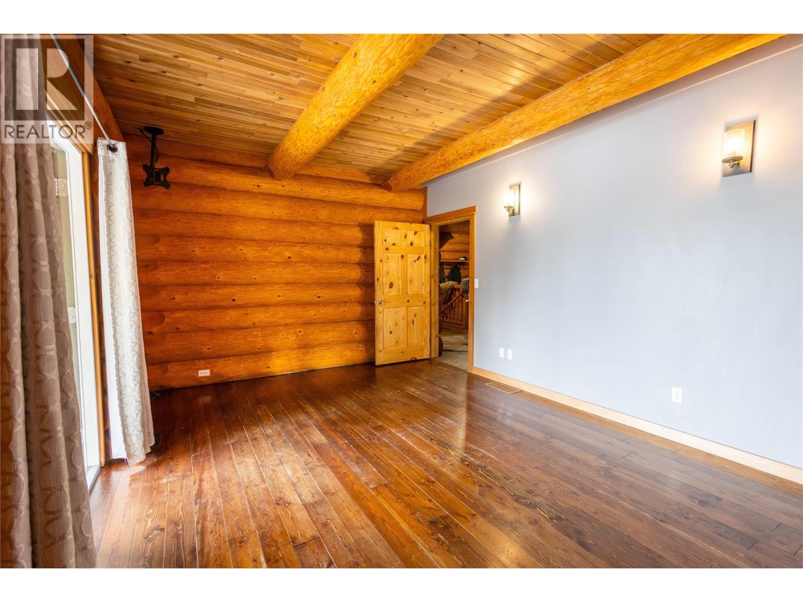475 Bluenose Road Property Photo 42
