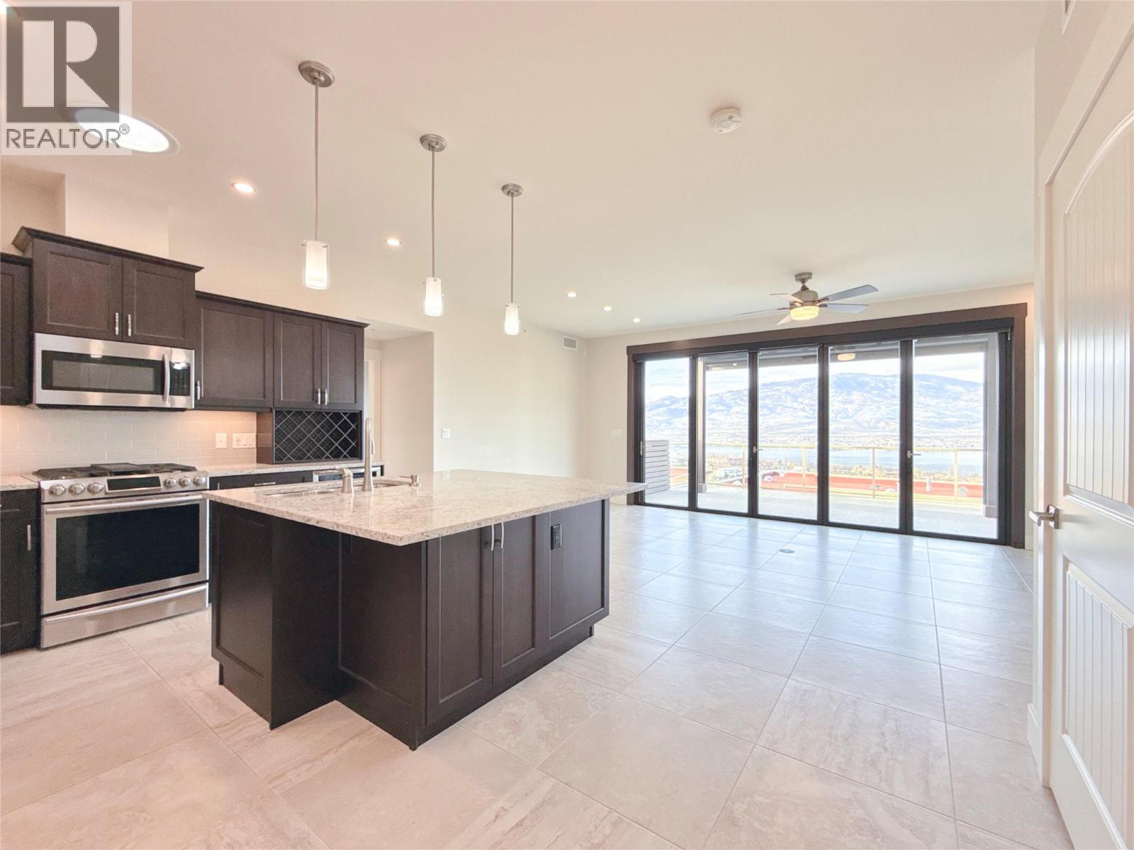 2000 Valleyview Drive Unit# 33 Property Photo 8
