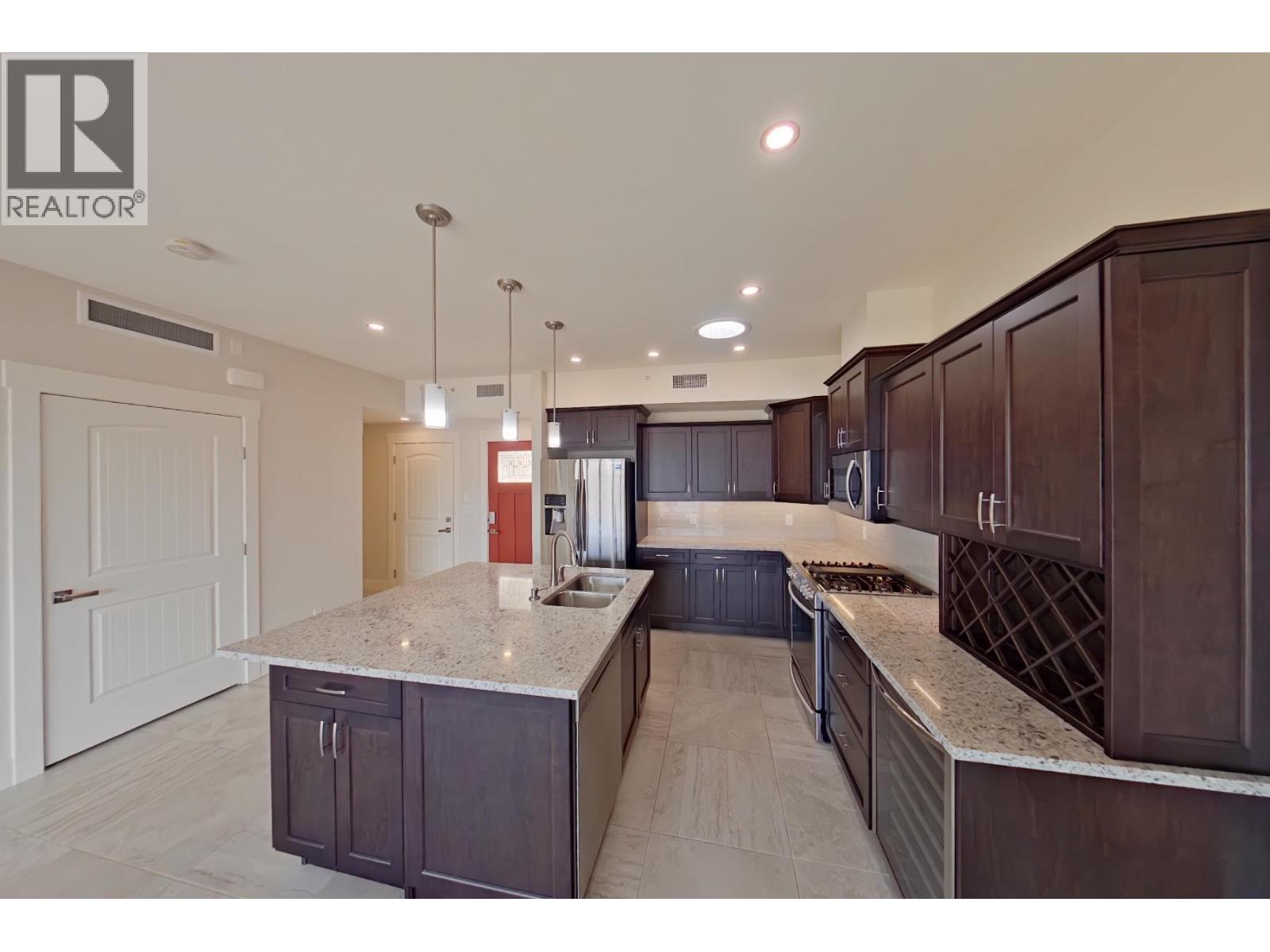 2000 Valleyview Drive Unit# 33 Property Photo 15