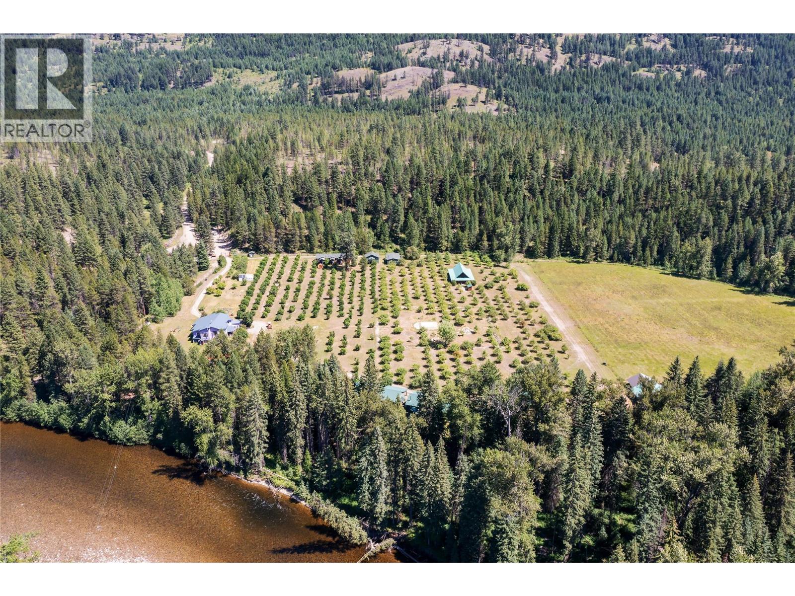 6055 Kettle River Forestry Service Road Property Photo 10