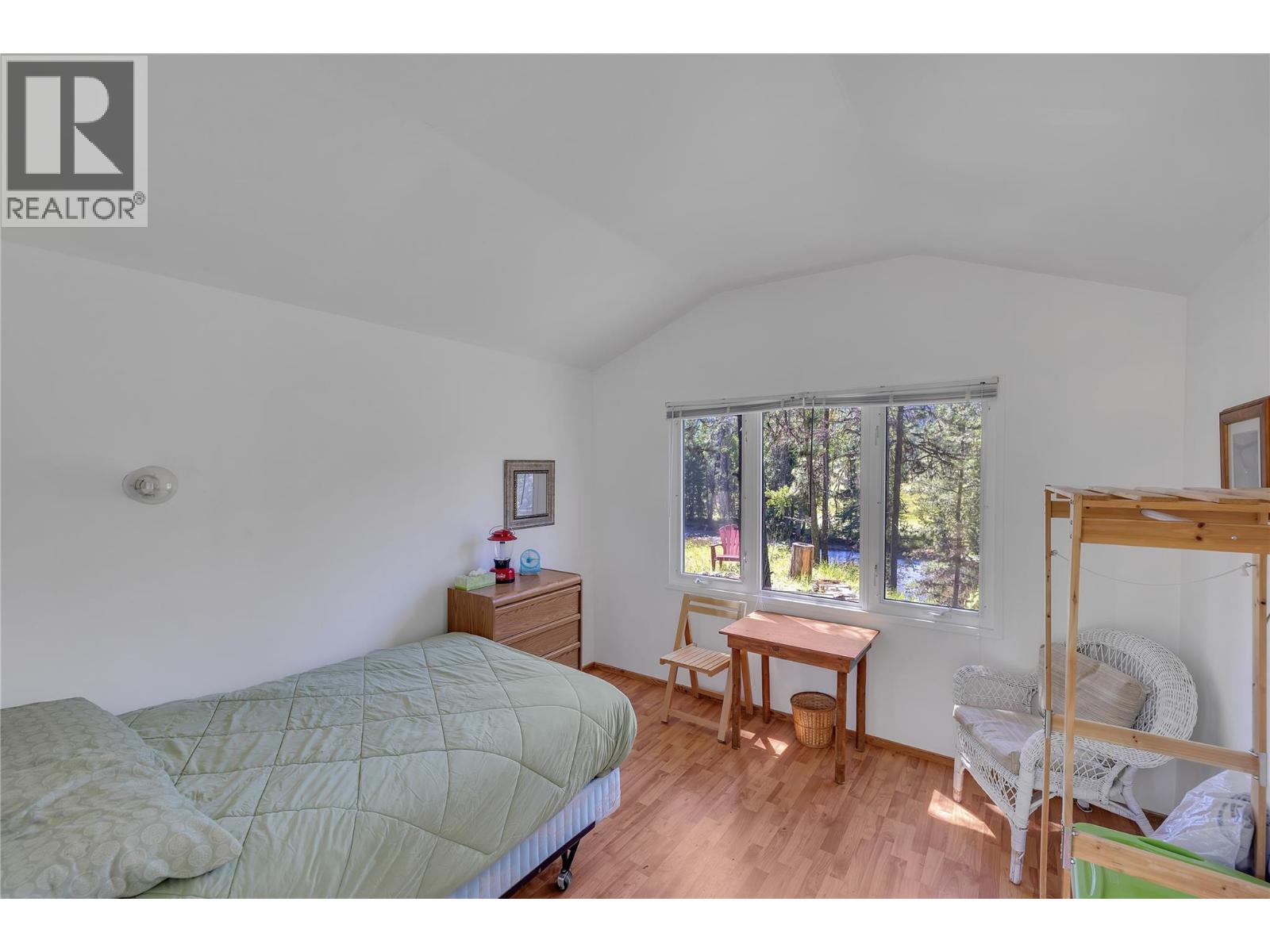 6055 Kettle River Forestry Service Road Property Photo 37