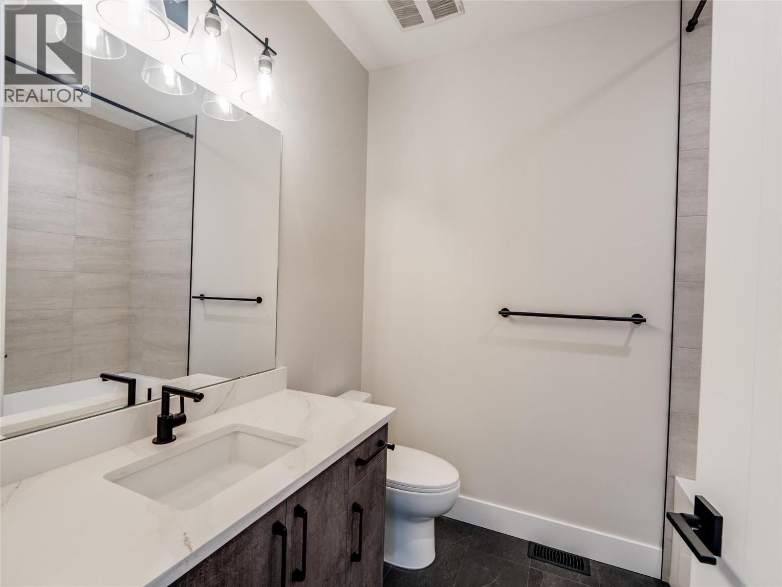 910 Lakeside Drive Unit# 401 Property Photo 34