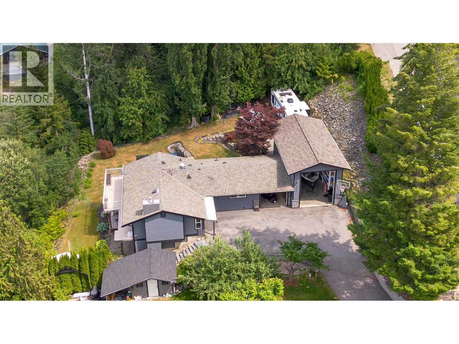 2617 Mountview Drive Property Photo 4