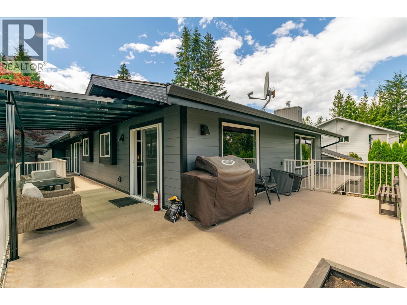 2617 Mountview Drive Property Photo 28