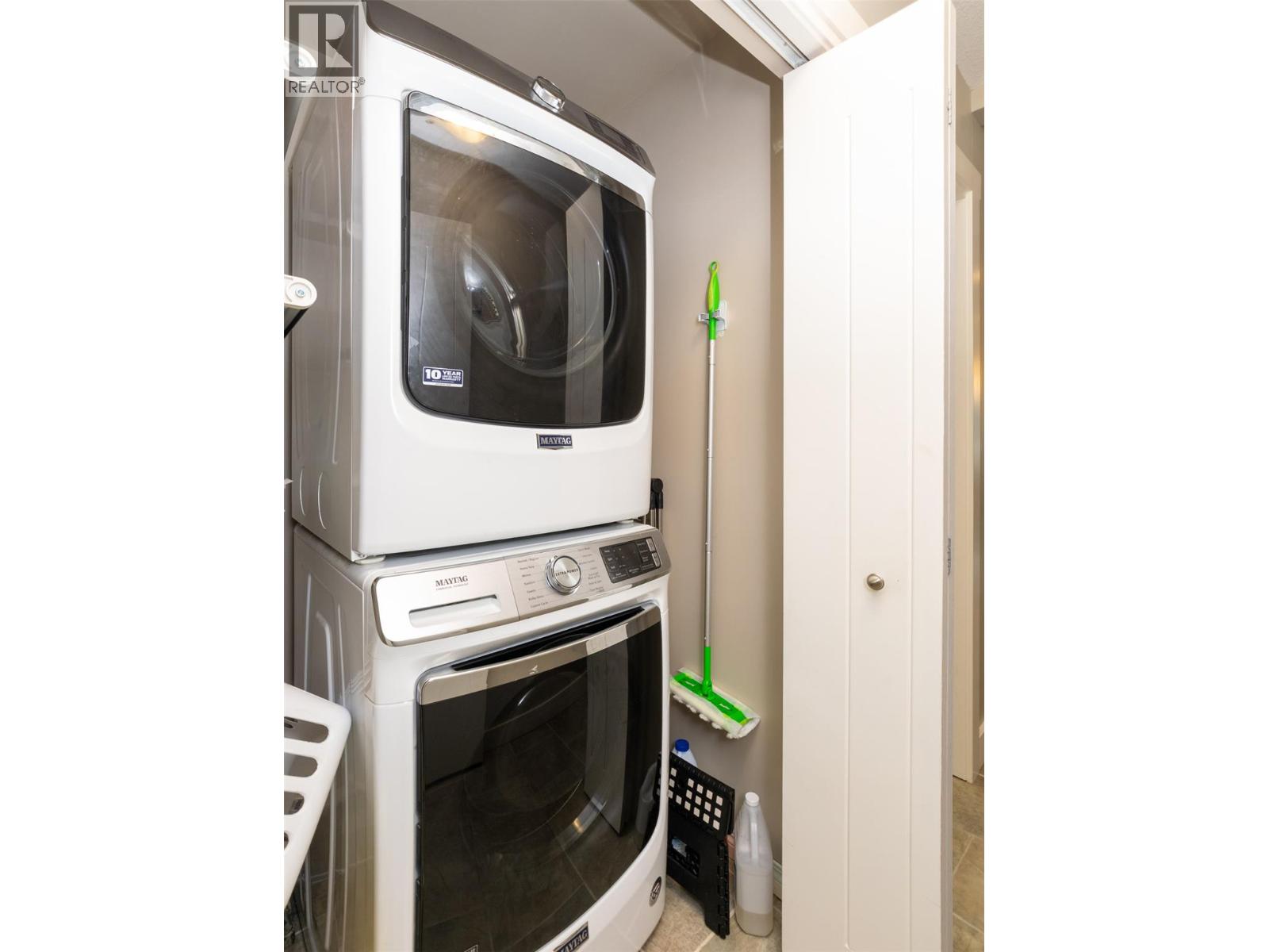 2617 Mountview Drive Property Photo 41