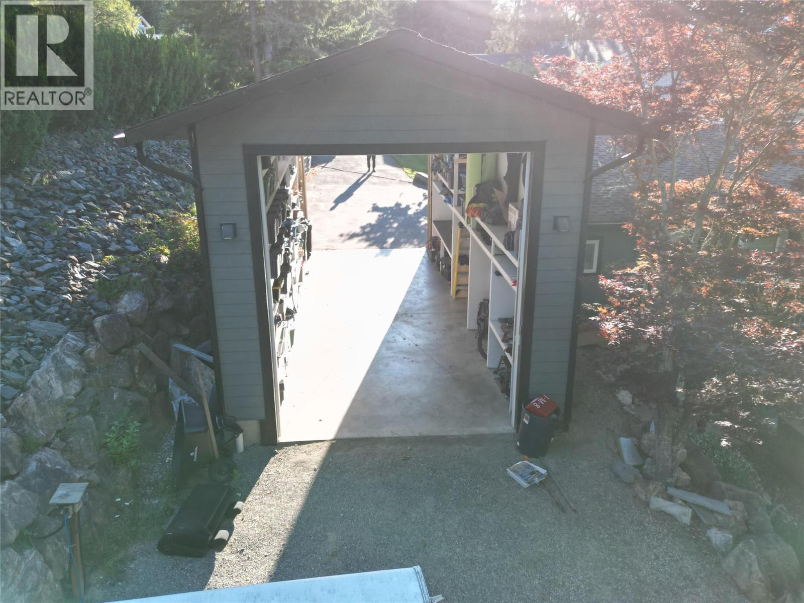 2617 Mountview Drive Property Photo 51