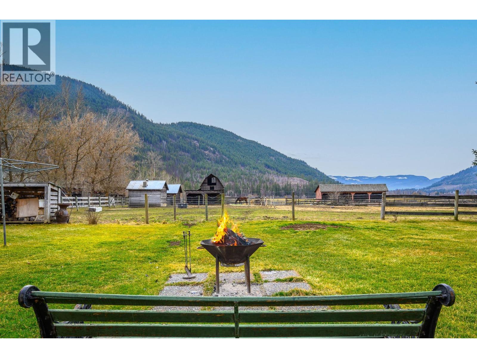 487 Mabel Lake Road Property Photo 1