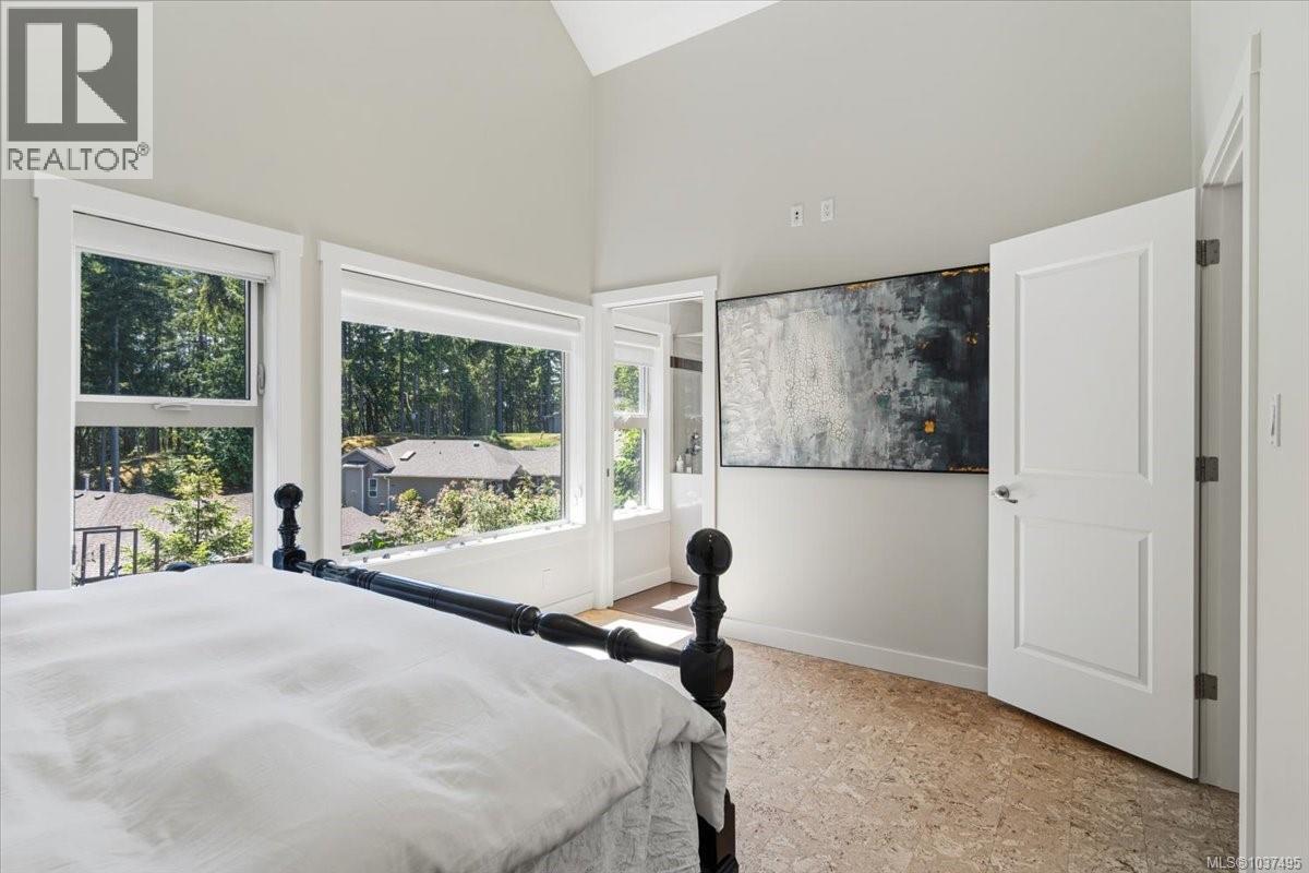 5271 Rutherford Rd Property Photo 31