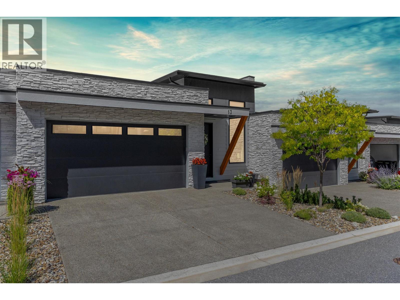269 Diamond Way Unit# 13