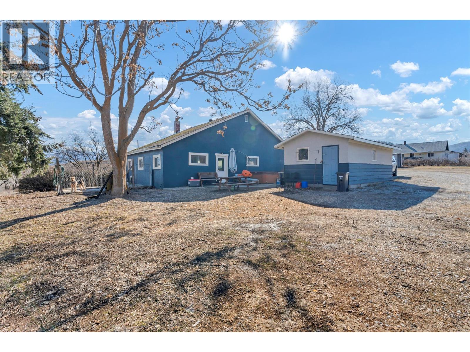 5214 Monro Avenue Property Photo 4