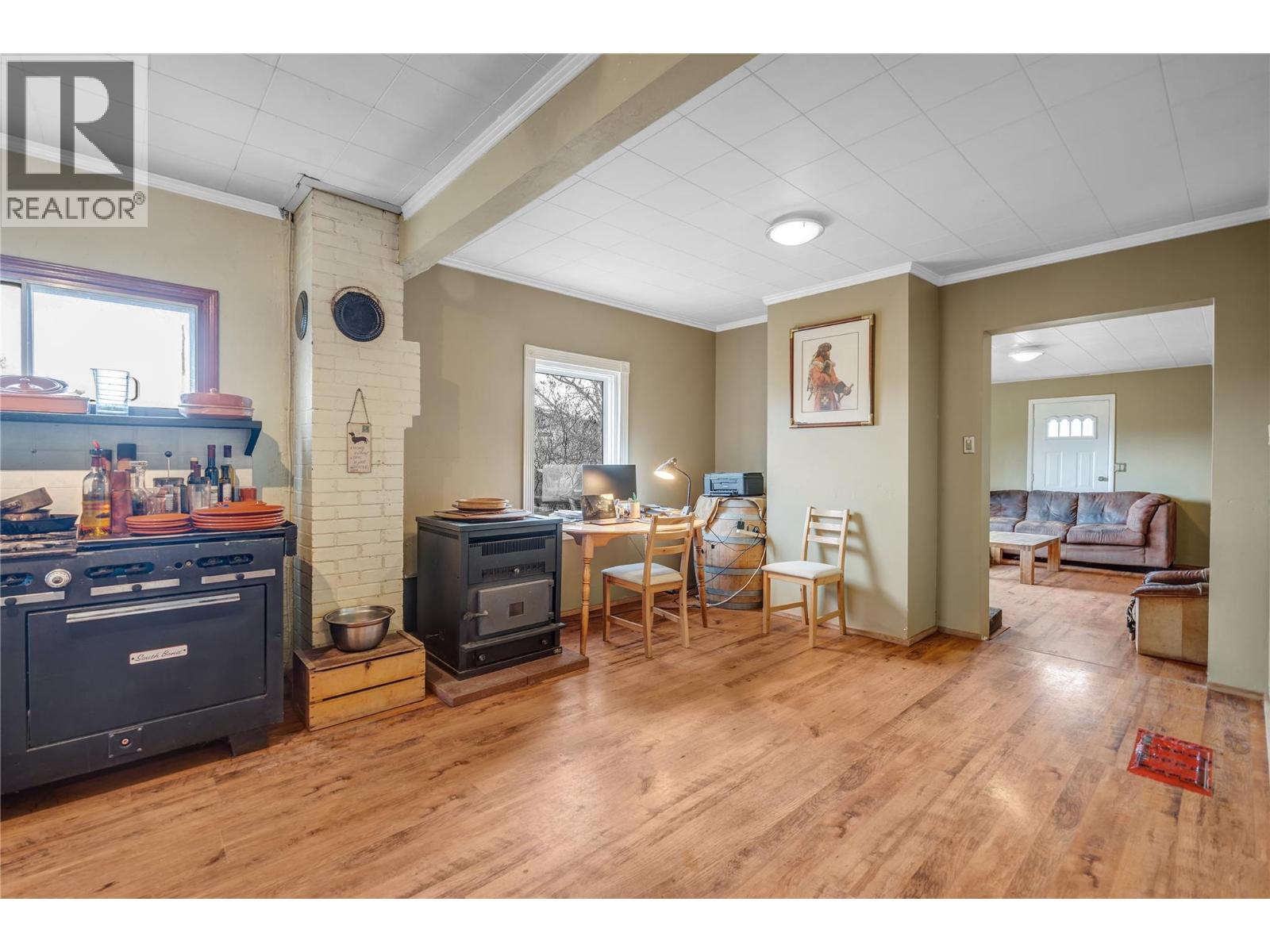 5214 Monro Avenue Property Photo 18