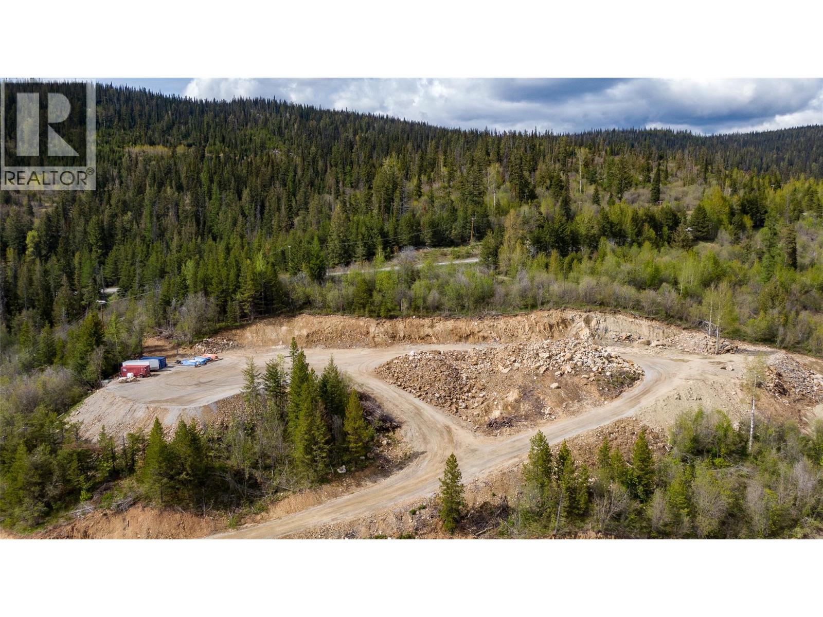 9190 Silver Star Road Property Photo 24