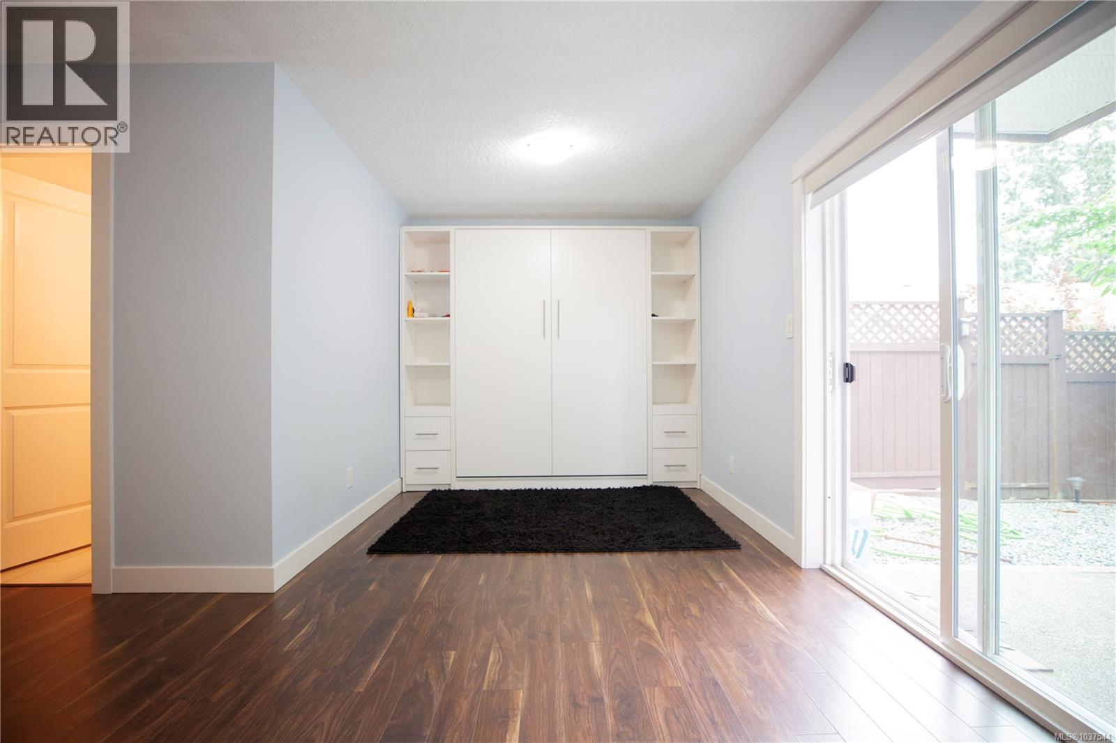 107 2889 Carlow Rd Property Photo 7