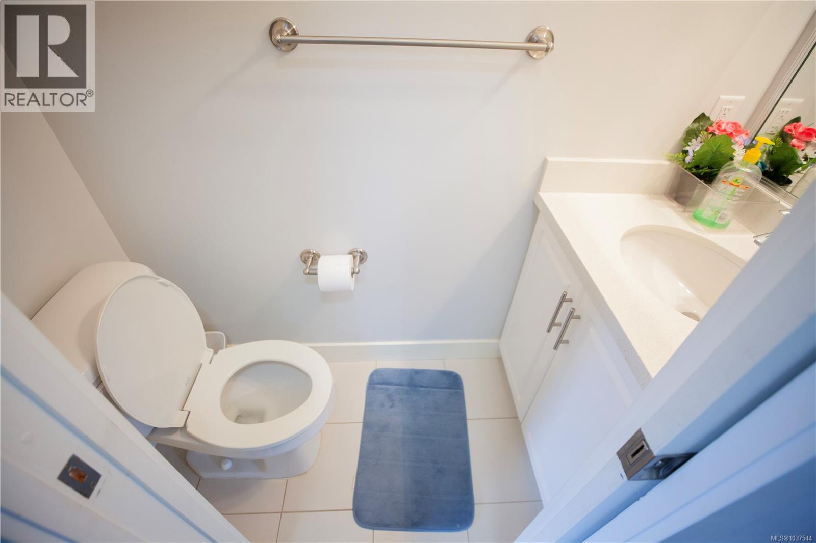 107 2889 Carlow Rd Property Photo 26
