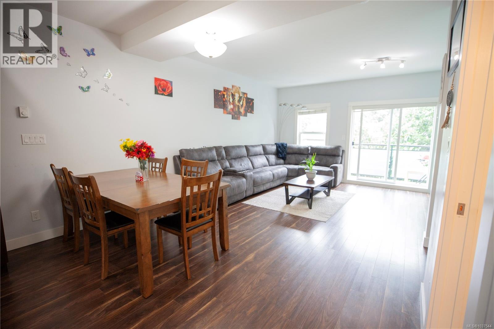 107 2889 Carlow Rd Property Photo 27