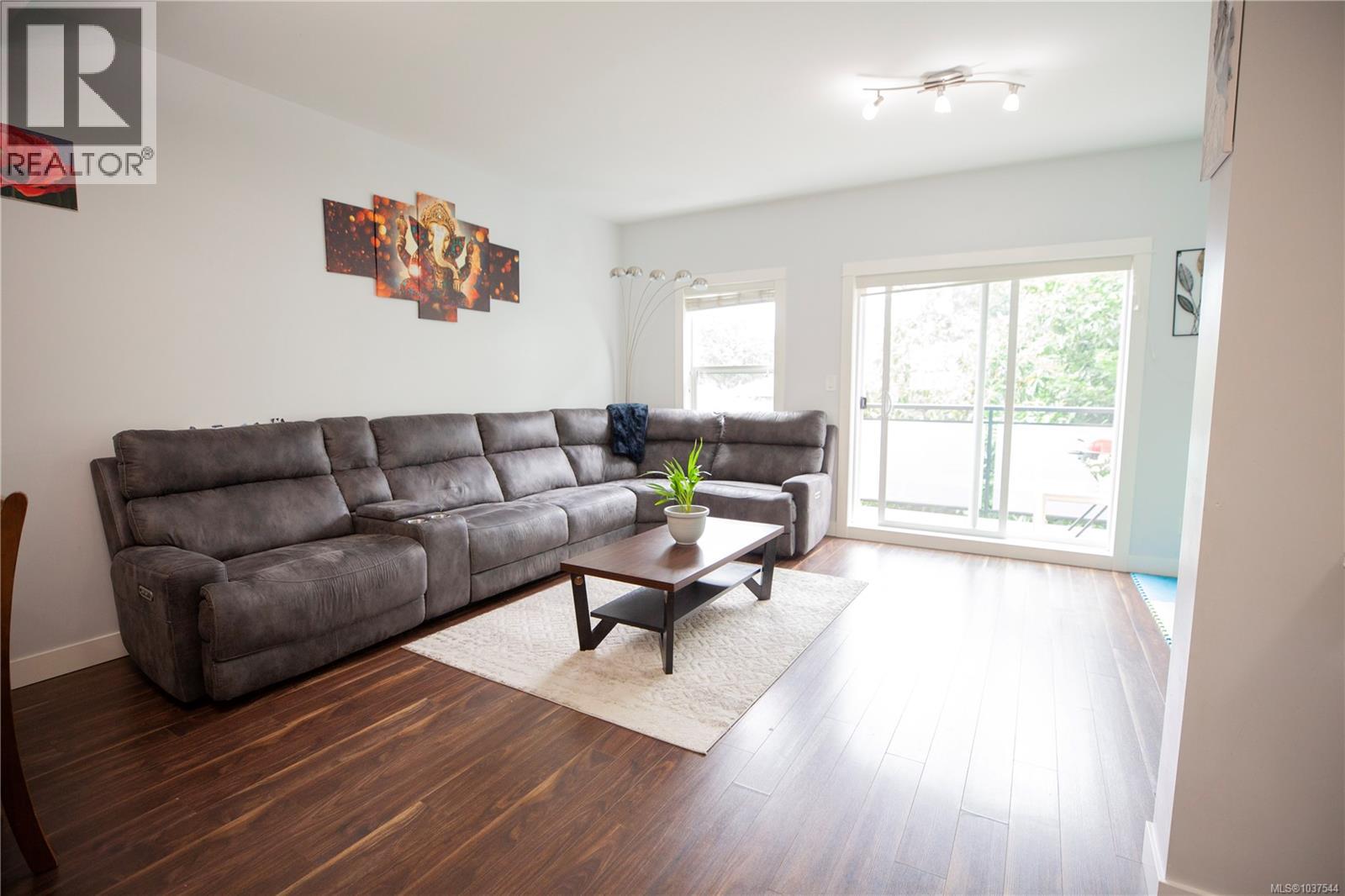 107 2889 Carlow Rd Property Photo 29