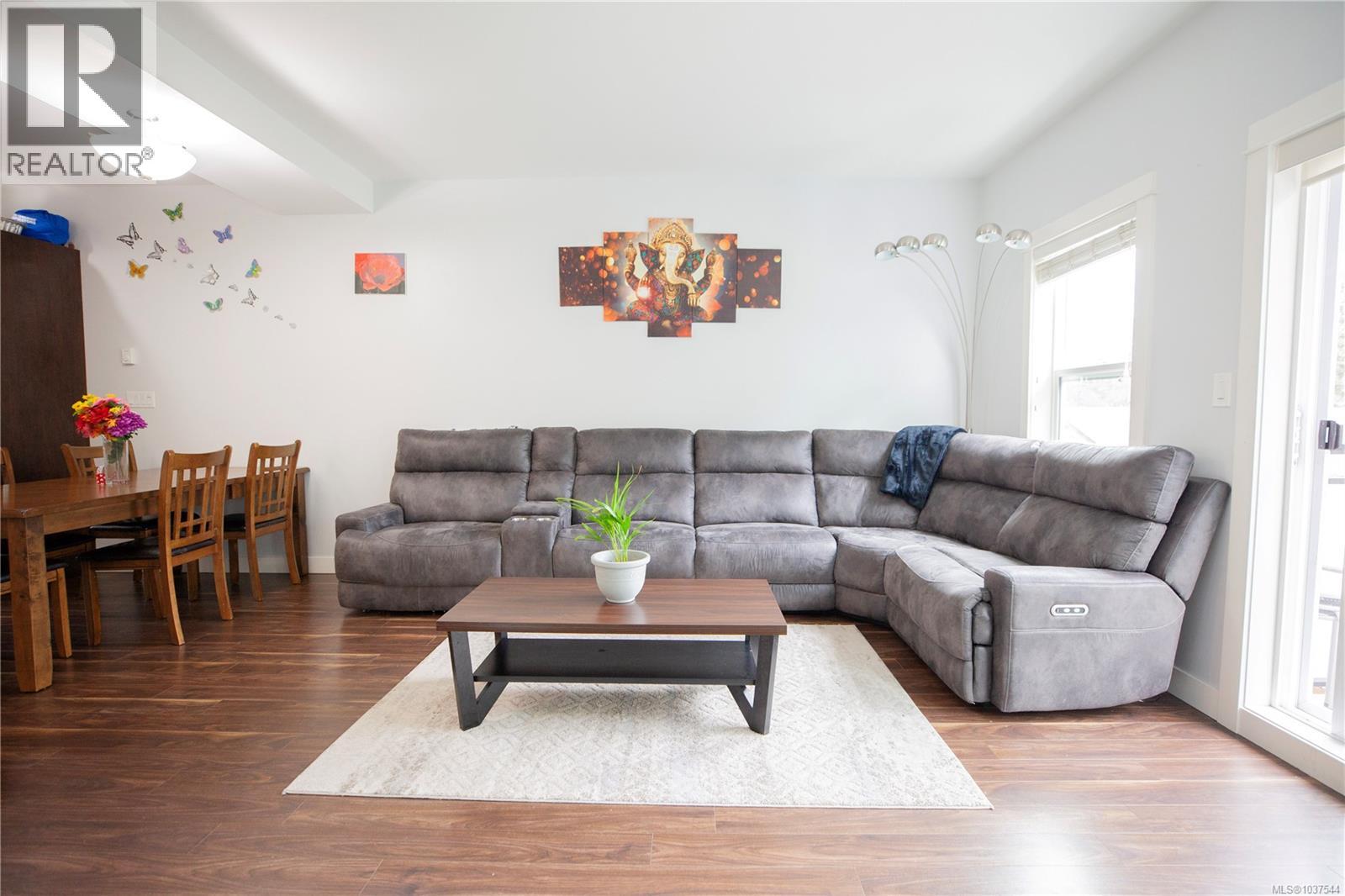 107 2889 Carlow Rd Property Photo 30