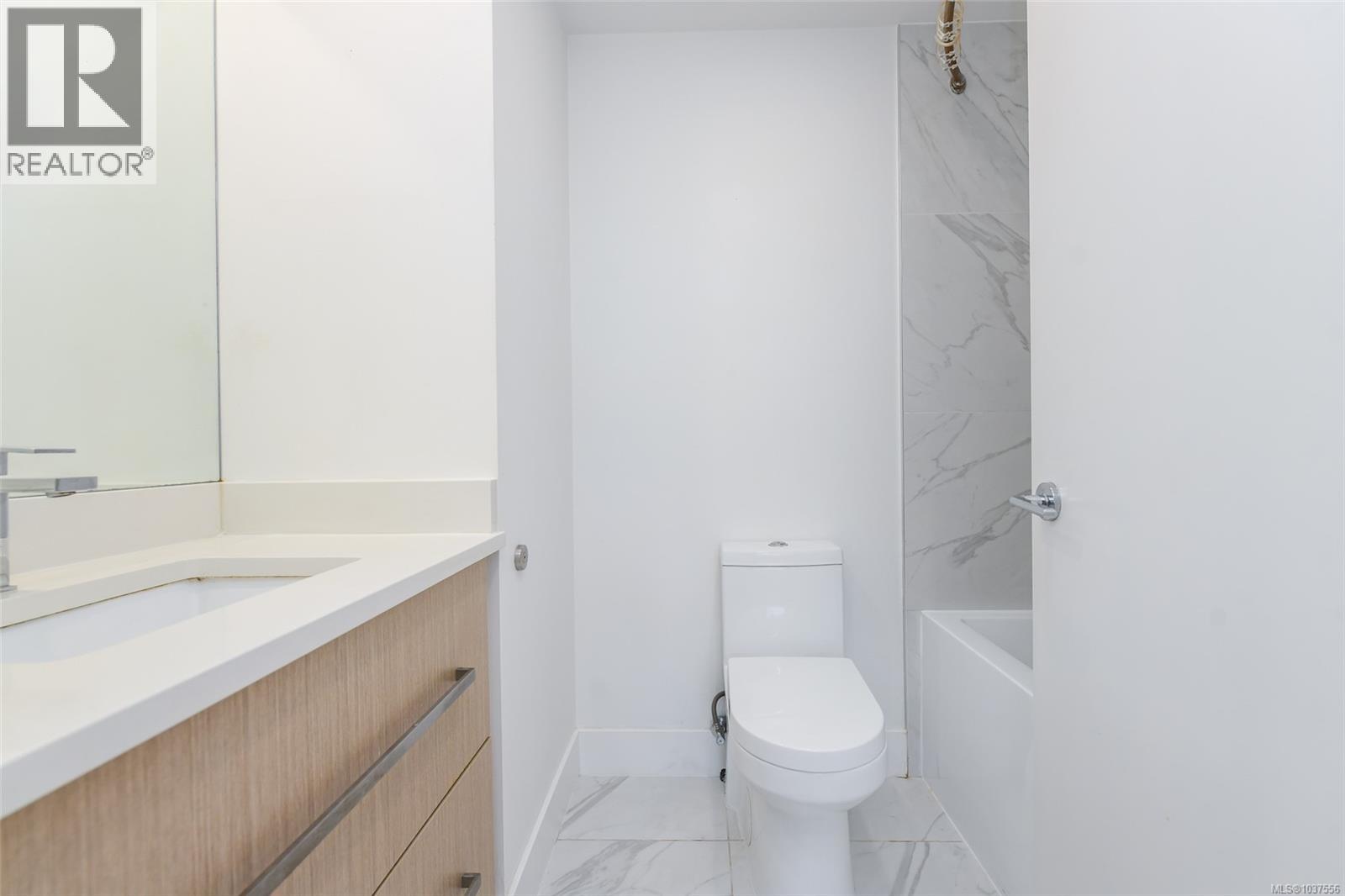 310 3070 Kilpatrick Ave Property Photo 26