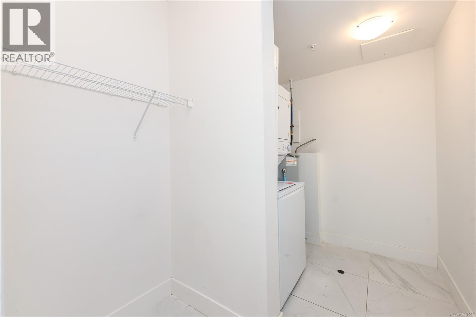 310 3070 Kilpatrick Ave Property Photo 27
