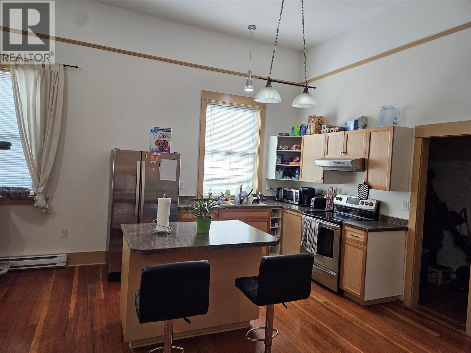 618 7th Avenue Property Photo 5